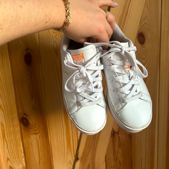 Adidas Superstar Platform - Picture 2 of 3